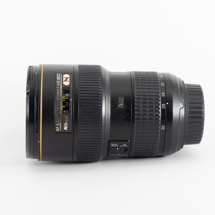 Nikon 16-35mm f/4G ED VR usado