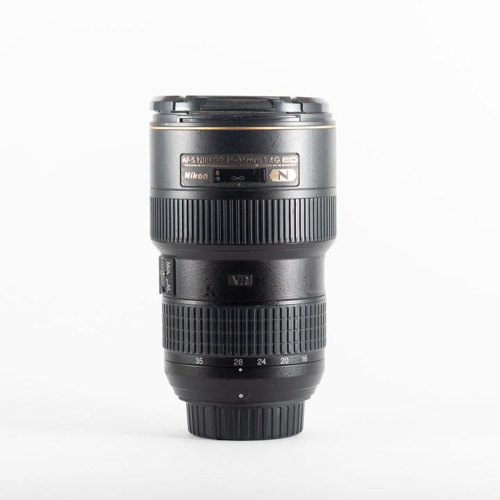 Nikon 16-35mm f/4G ED VR usado