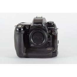 Fujifilm FinePix S3 Pro cuerpo usada 8/10