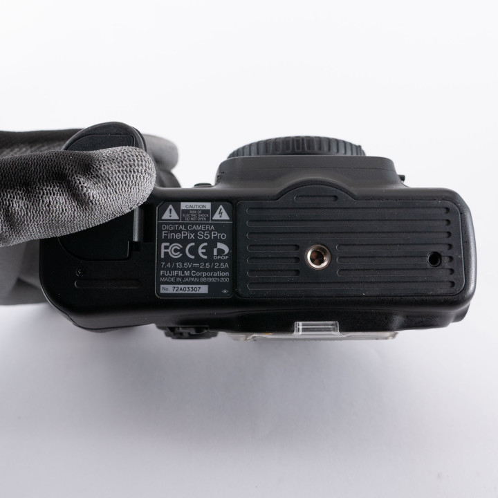 Fujifilm FinePix S5 Pro cuerpo usada 9/10