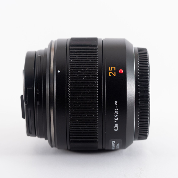 Panasonic Leica 25mm f/1.4 Open Box