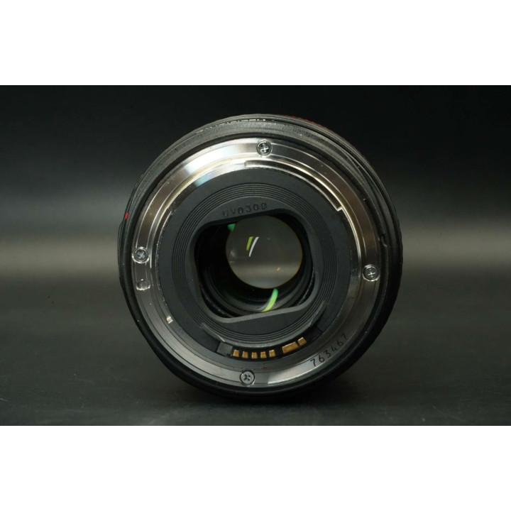 Canon EF 24-105mm f/4L IS USM usado