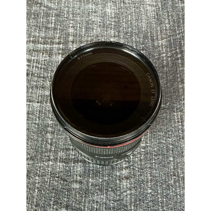 Canon EF 17-40mm f/4L USM usado 8.5/10